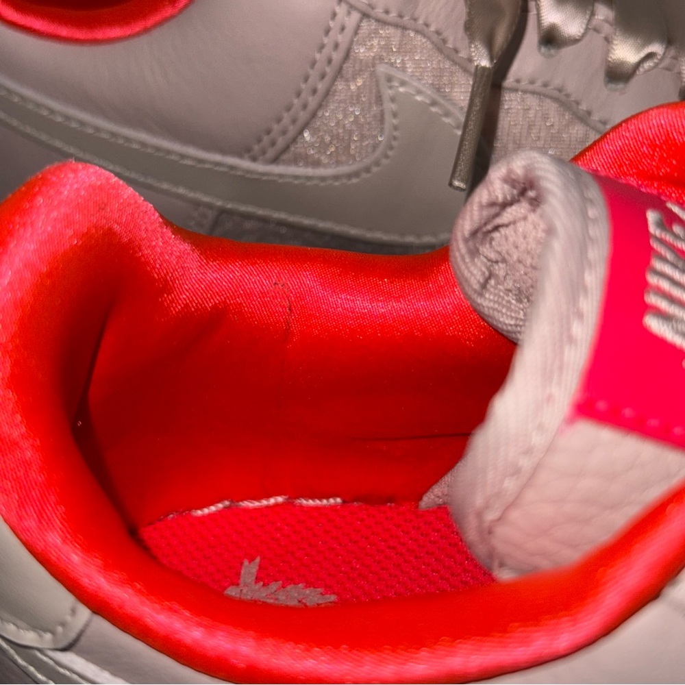 Nike Air Force 1 '07 'Fossil Stone Laser Crimson' - Size 6 in Women’s - Picture 3 of 8